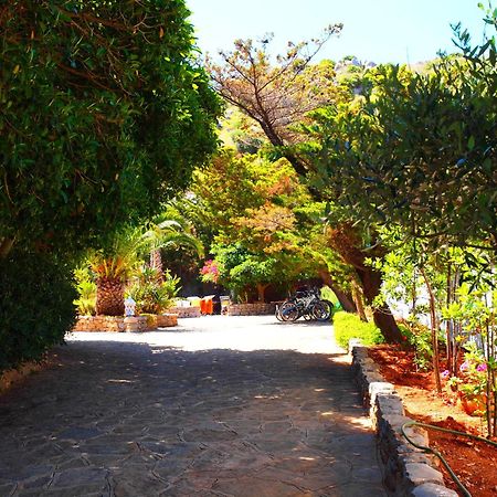 Relais Le Nereidi Hotel San Vito Lo Capo Exterior photo